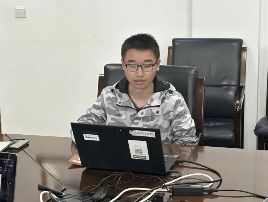 ecf50fd4c562039857fe2273d64b9032.jpg